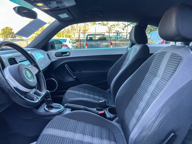 2012 Volkswagen Beetle 2.0T Turbo PZEV Wilmington NC