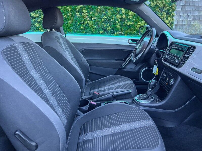 2012 Volkswagen Beetle 2.0T Turbo PZEV Wilmington NC