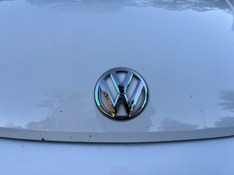 2012 Volkswagen Beetle 2.0T Turbo PZEV Wilmington NC