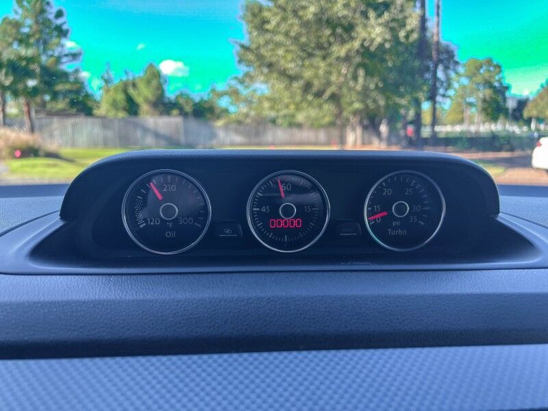 2012 Volkswagen Beetle 2.0T Turbo w/Sun/Sound PZEV Wilmington NC