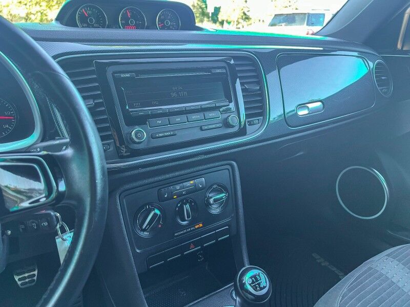 2012 Volkswagen Beetle 2.0T Turbo w/Sun/Sound PZEV Wilmington NC