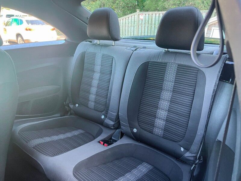 2012 Volkswagen Beetle 2.0T Turbo w/Sun/Sound PZEV Wilmington NC