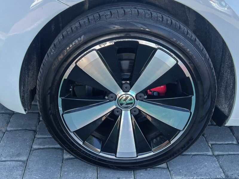 2012 Volkswagen Beetle 2.0T Turbo w/Sun/Sound PZEV Wilmington NC