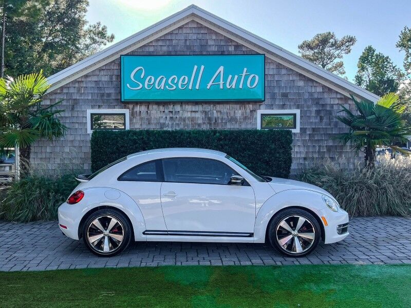 2012 Volkswagen Beetle 2.0T Turbo w/Sun/Sound PZEV