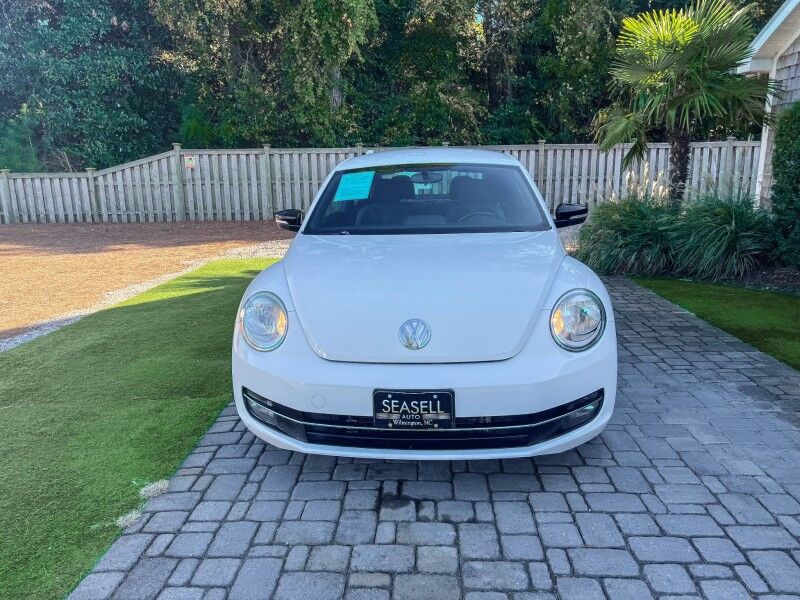 2012 Volkswagen Beetle 2.0T Turbo w/Sun/Sound PZEV Wilmington NC