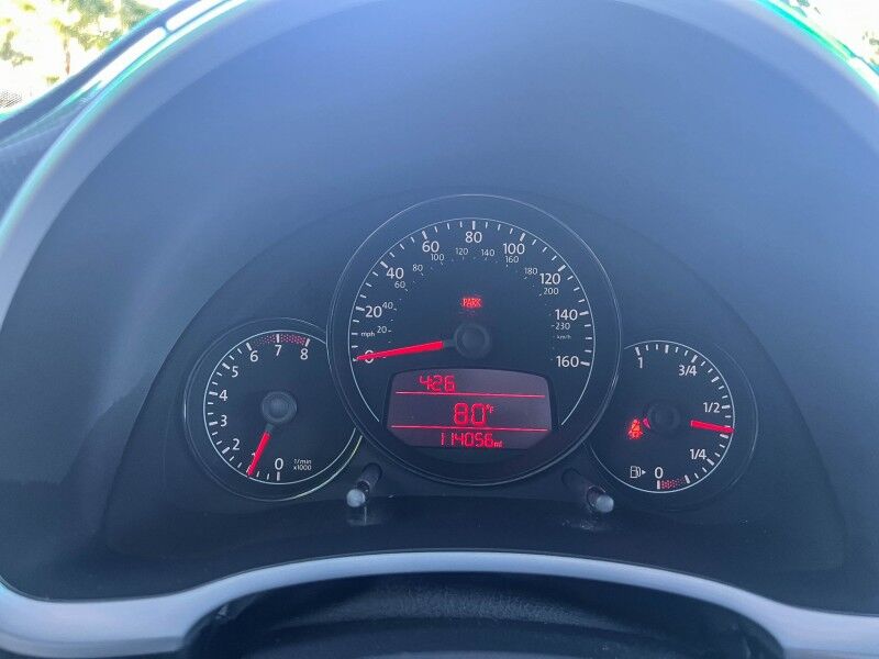 2012 Volkswagen Beetle 2.0T Turbo w/Sun/Sound PZEV Wilmington NC