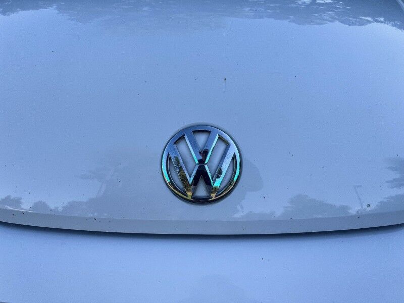 2012 Volkswagen Beetle 2.0T Turbo w/Sun/Sound PZEV Wilmington NC