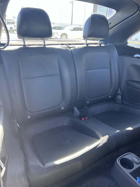 2012 Volkswagen Beetle 2.5L w/Sunroof Sound & Nav Houston TX