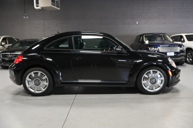 2012 Volkswagen Beetle 2dr Coupe Chicago IL