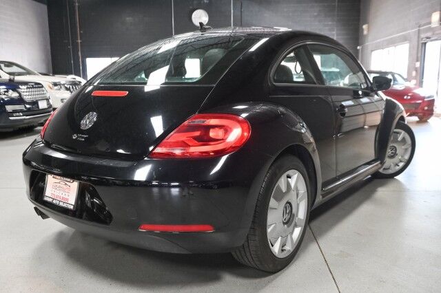 2012 Volkswagen Beetle 2dr Coupe Chicago IL