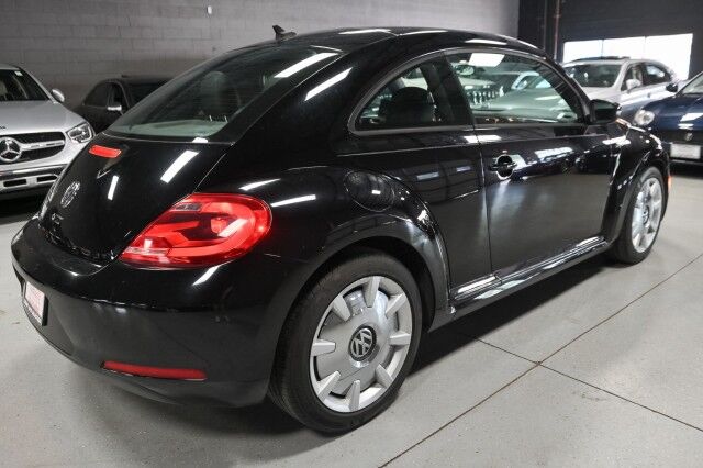 2012 Volkswagen Beetle 2dr Coupe Chicago IL