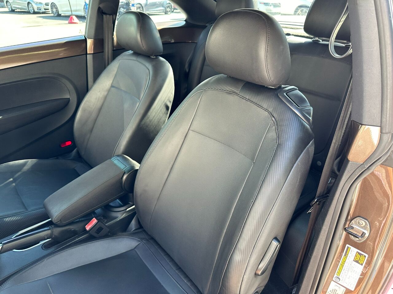 2012 Volkswagen Beetle 2dr Cpe Auto 2.5L PZEV Jacksonville FL