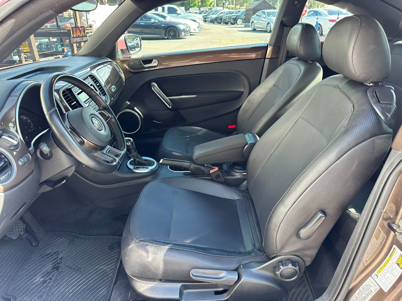 2012 Volkswagen Beetle 2dr Cpe Auto 2.5L PZEV Jacksonville FL