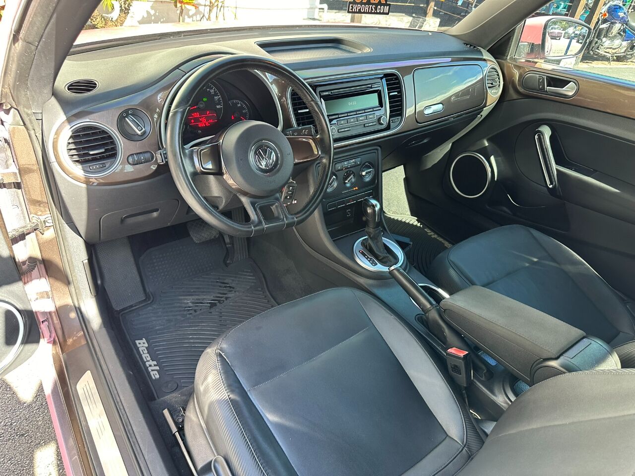 2012 Volkswagen Beetle 2dr Cpe Auto 2.5L PZEV Jacksonville FL