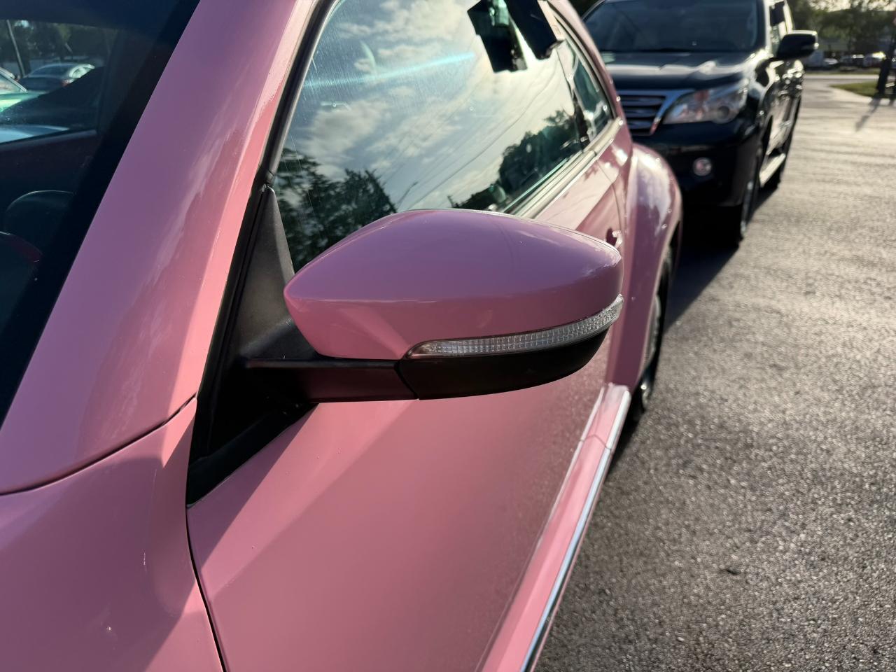 2012 Volkswagen Beetle 2dr Cpe Auto 2.5L PZEV Jacksonville FL