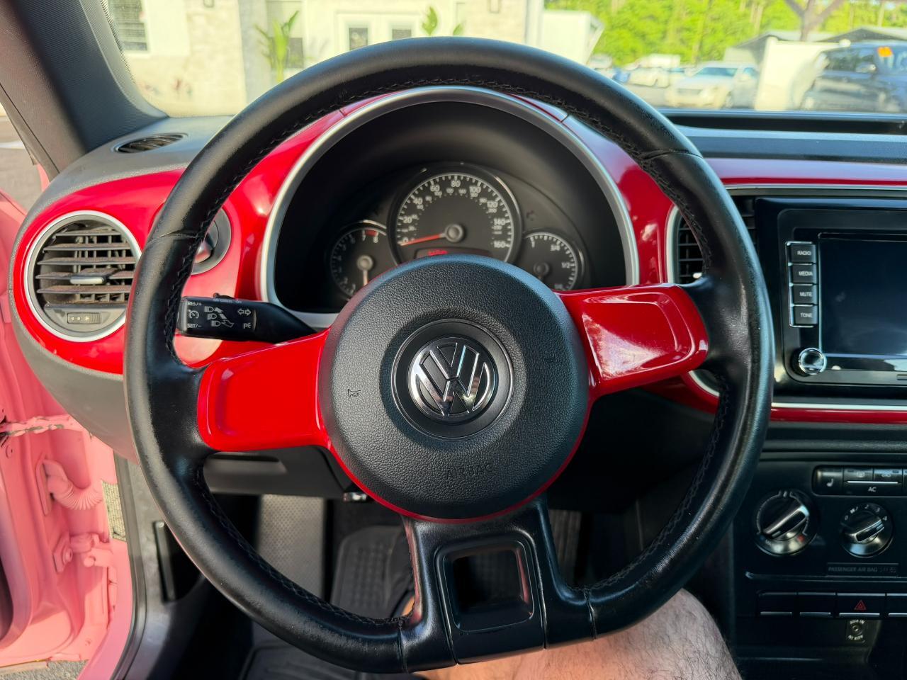 2012 Volkswagen Beetle 2dr Cpe Auto 2.5L PZEV Jacksonville FL