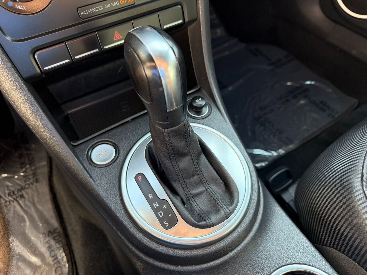 2012 Volkswagen Beetle 2dr Cpe Auto 2.5L PZEV Jacksonville FL