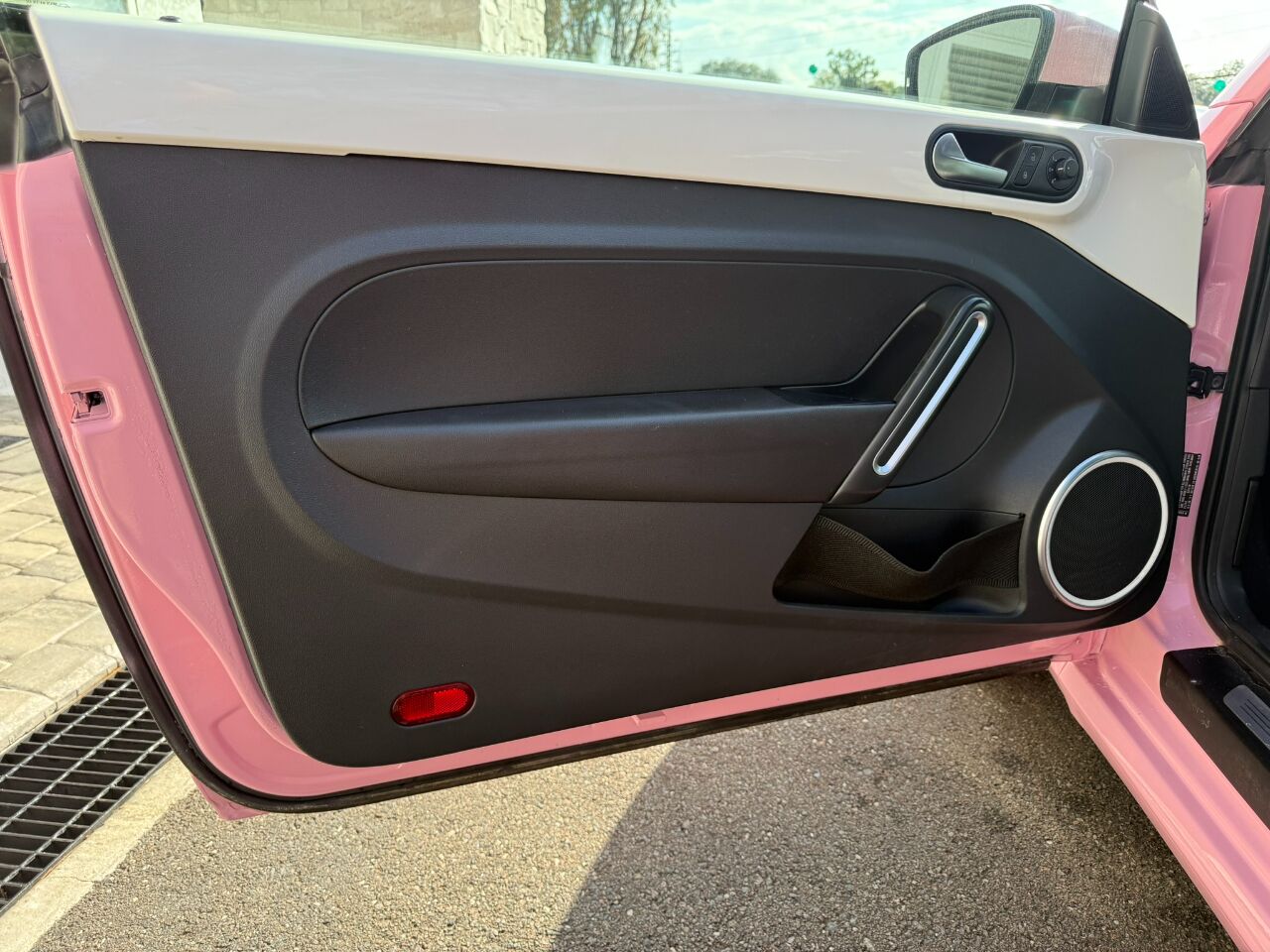 2012 Volkswagen Beetle 2dr Cpe Auto 2.5L PZEV Jacksonville FL