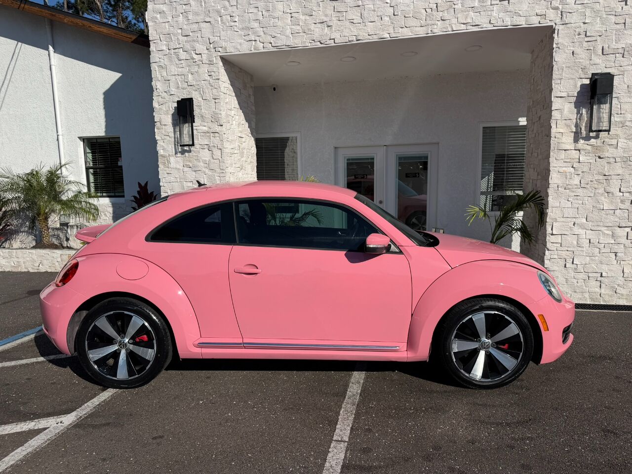 2012 Volkswagen Beetle 2dr Cpe DSG 2.0T Turbo PZEV Jacksonville FL