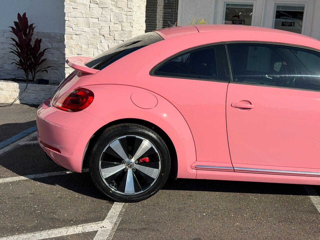 2012 Volkswagen Beetle 2dr Cpe DSG 2.0T Turbo PZEV Jacksonville FL
