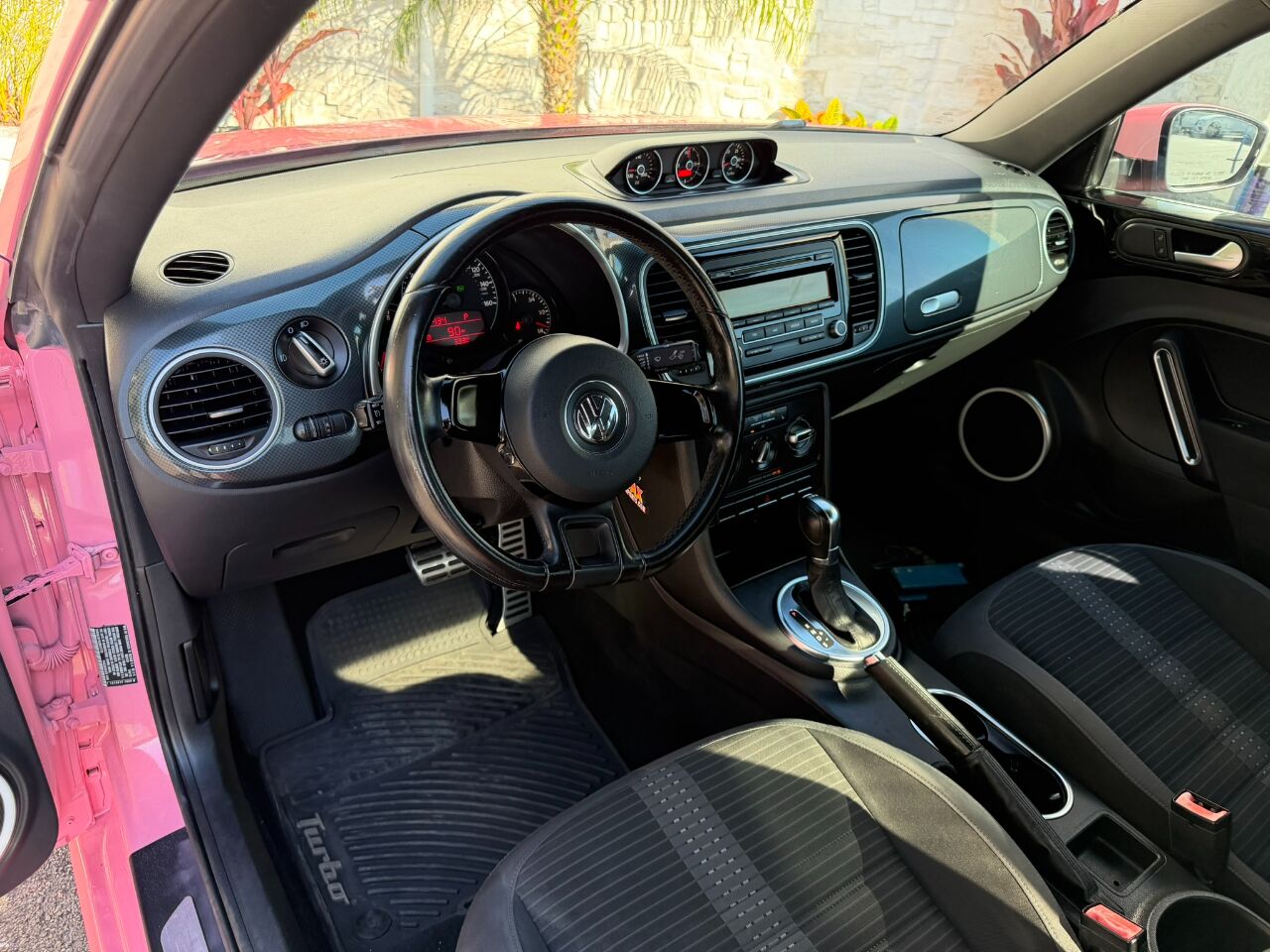 2012 Volkswagen Beetle 2dr Cpe DSG 2.0T Turbo PZEV Jacksonville FL