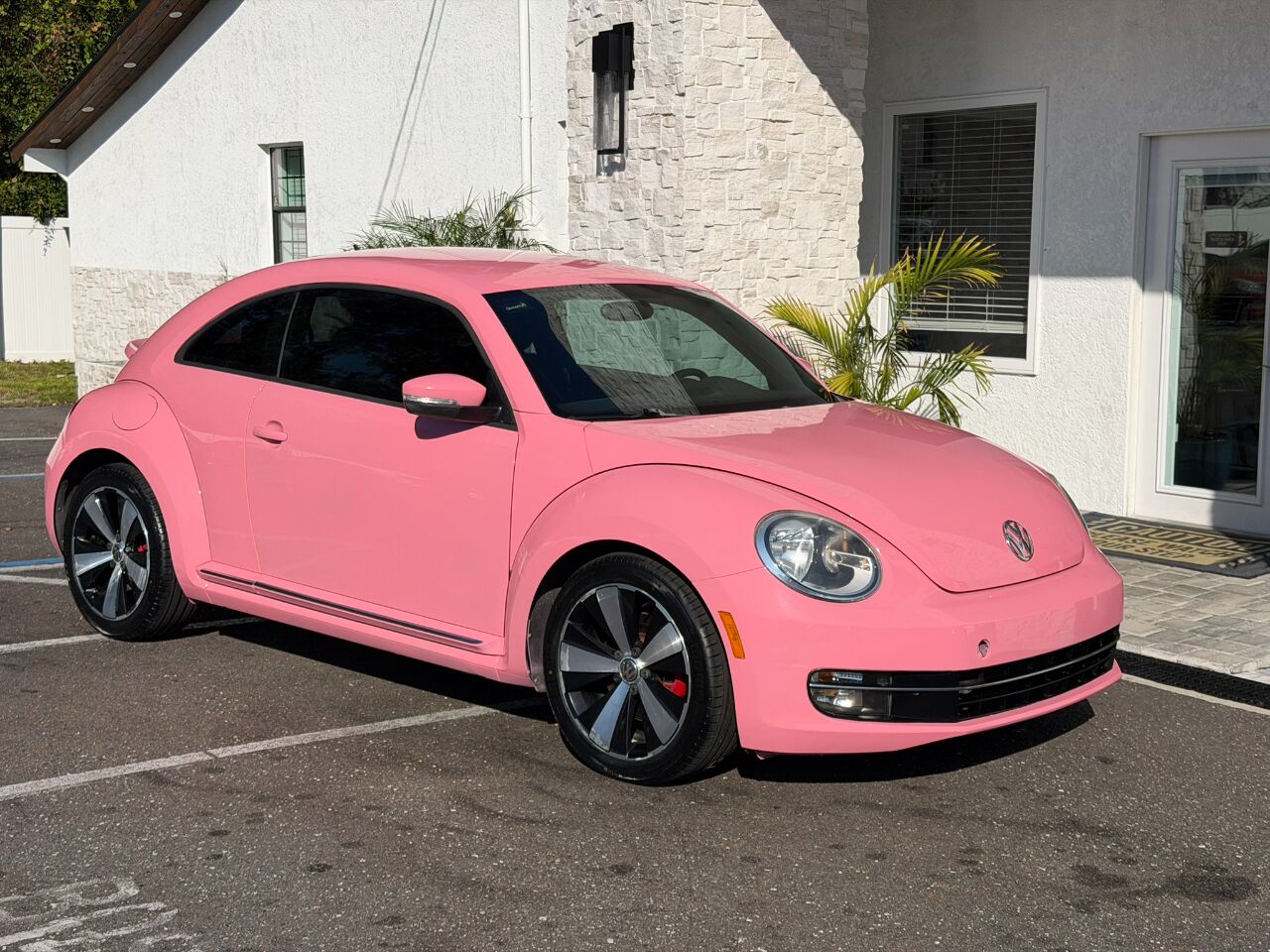 2012 Volkswagen Beetle 2dr Cpe DSG 2.0T Turbo PZEV Jacksonville FL
