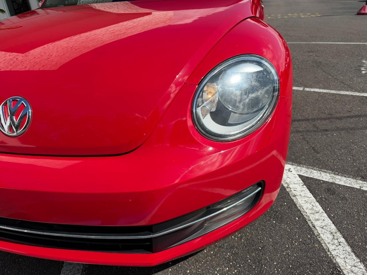 2012 Volkswagen Beetle 2dr Cpe DSG 2.0T Turbo PZEV Jacksonville FL
