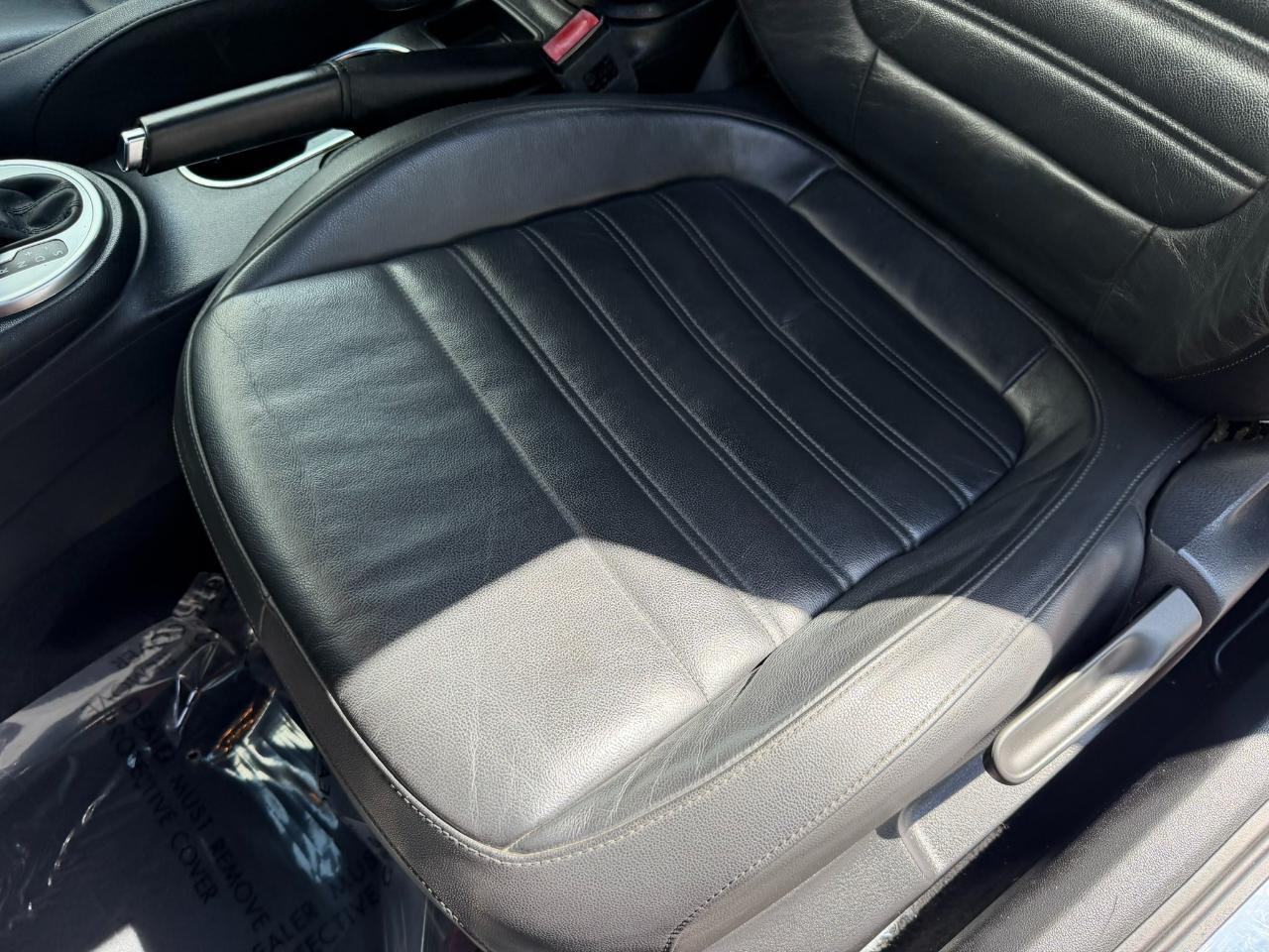 2012 Volkswagen Beetle 2dr Cpe DSG 2.0T Turbo PZEV Jacksonville FL
