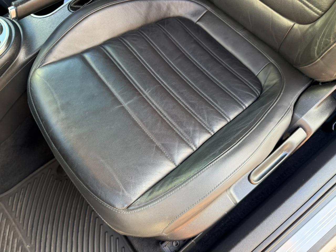 2012 Volkswagen Beetle 2dr Cpe DSG 2.0T Turbo PZEV Jacksonville FL