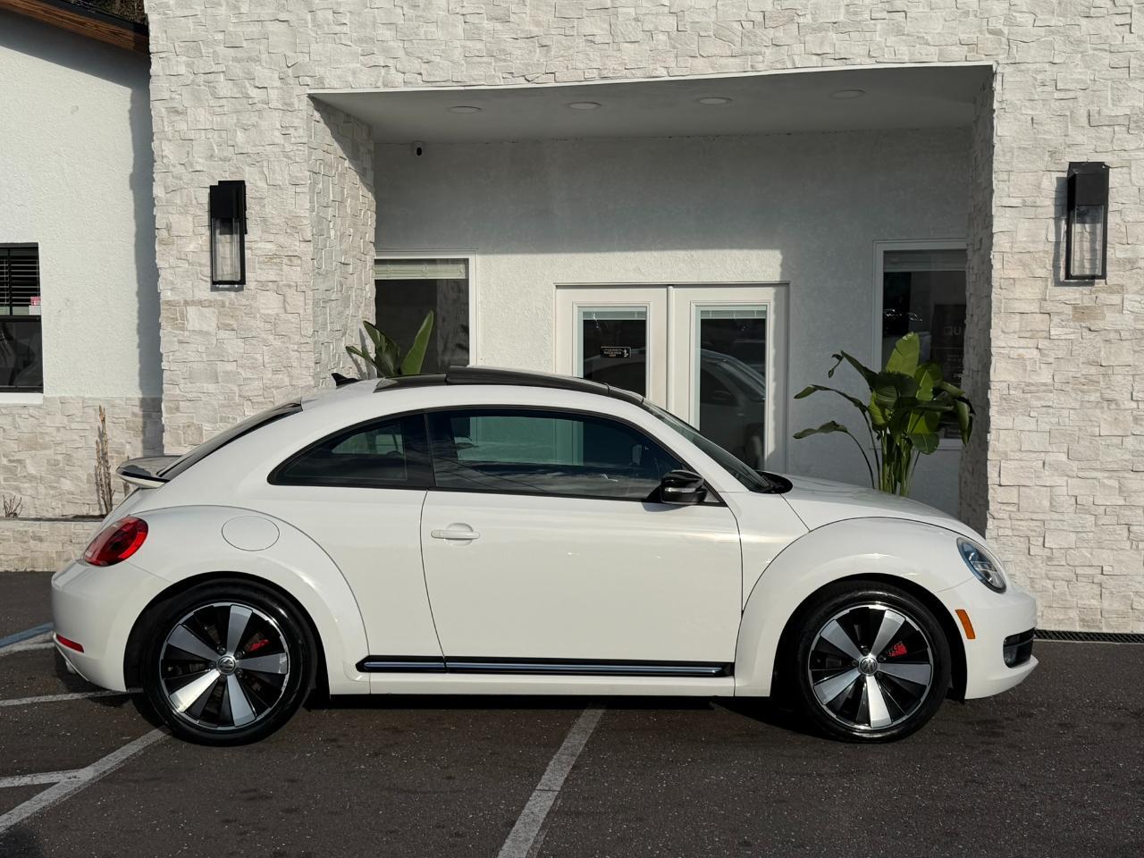 2012 Volkswagen Beetle 2dr Cpe DSG 2.0T Turbo PZEV Jacksonville FL