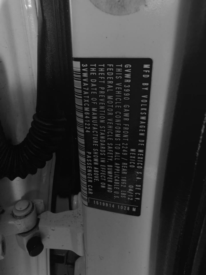 2012 Volkswagen Beetle 2dr Cpe DSG 2.0T Turbo PZEV Jacksonville FL