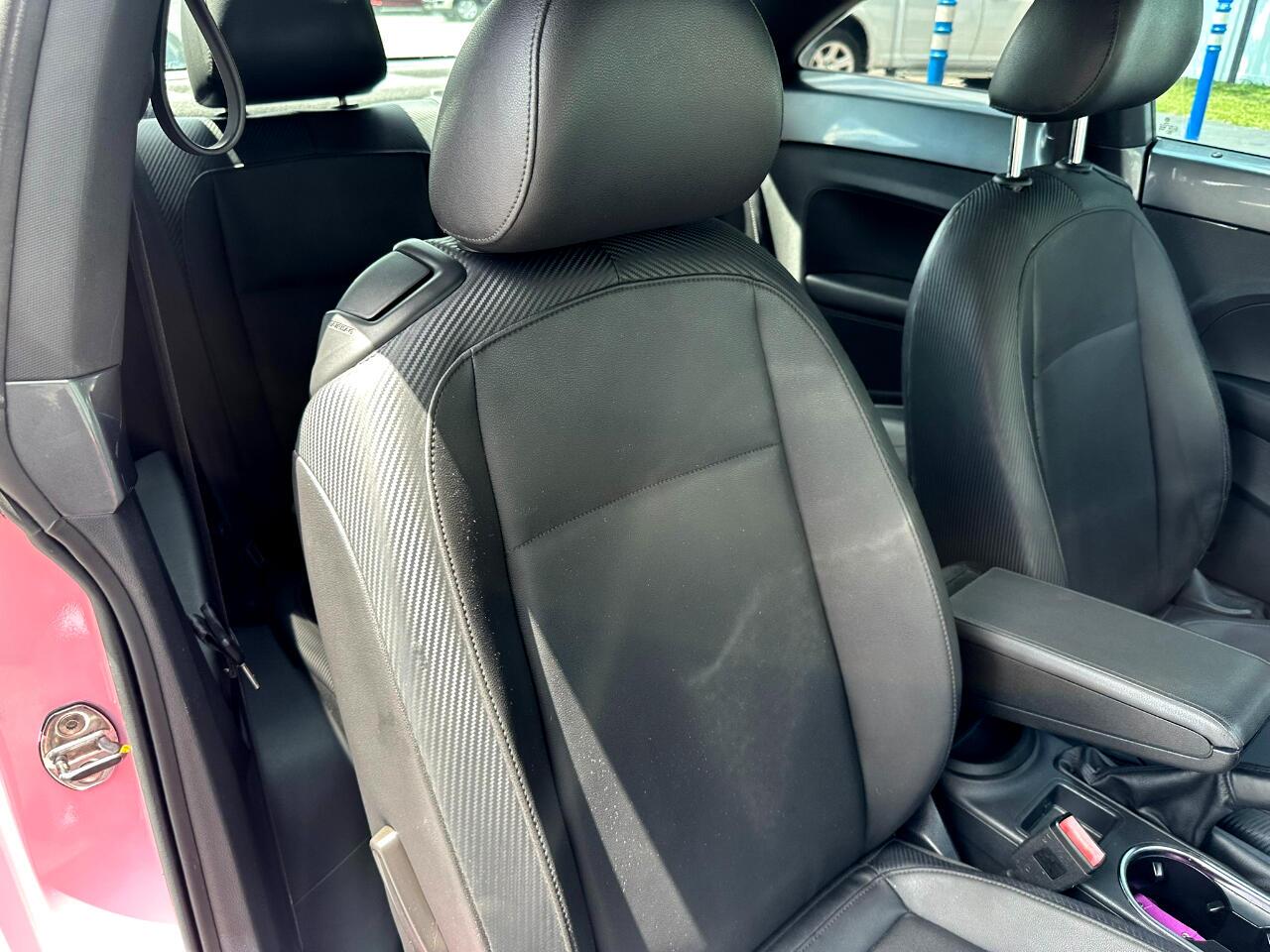 2012 Volkswagen Beetle 2.5L photo 41