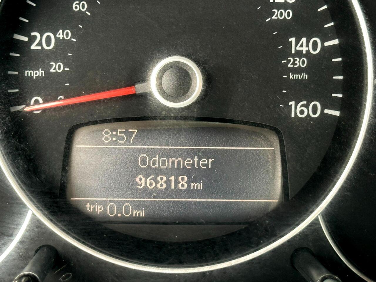 2012 Volkswagen Beetle 2.5L photo 30