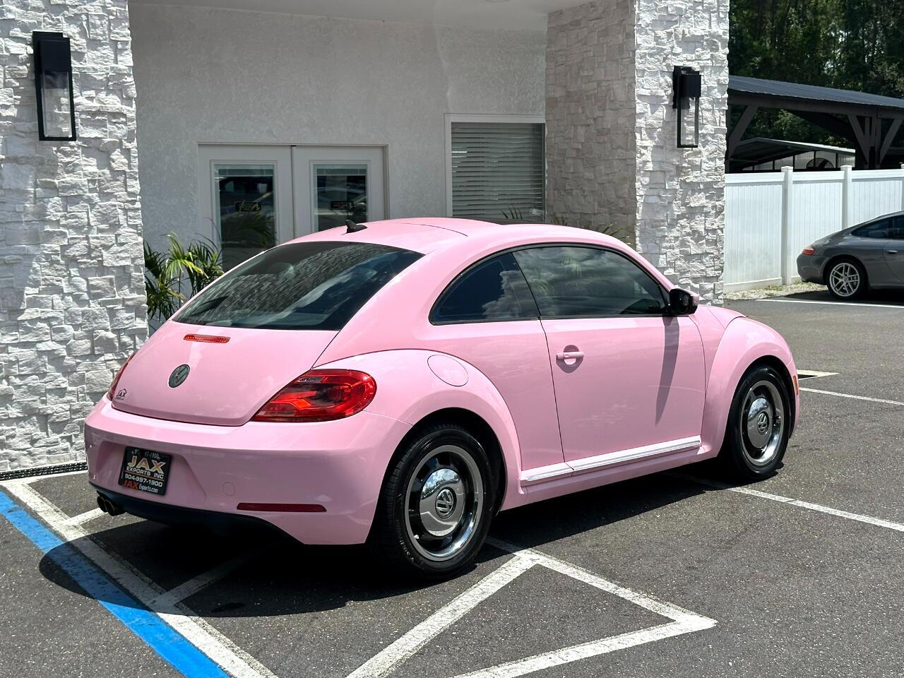 2012 Volkswagen Beetle 2.5L photo 15