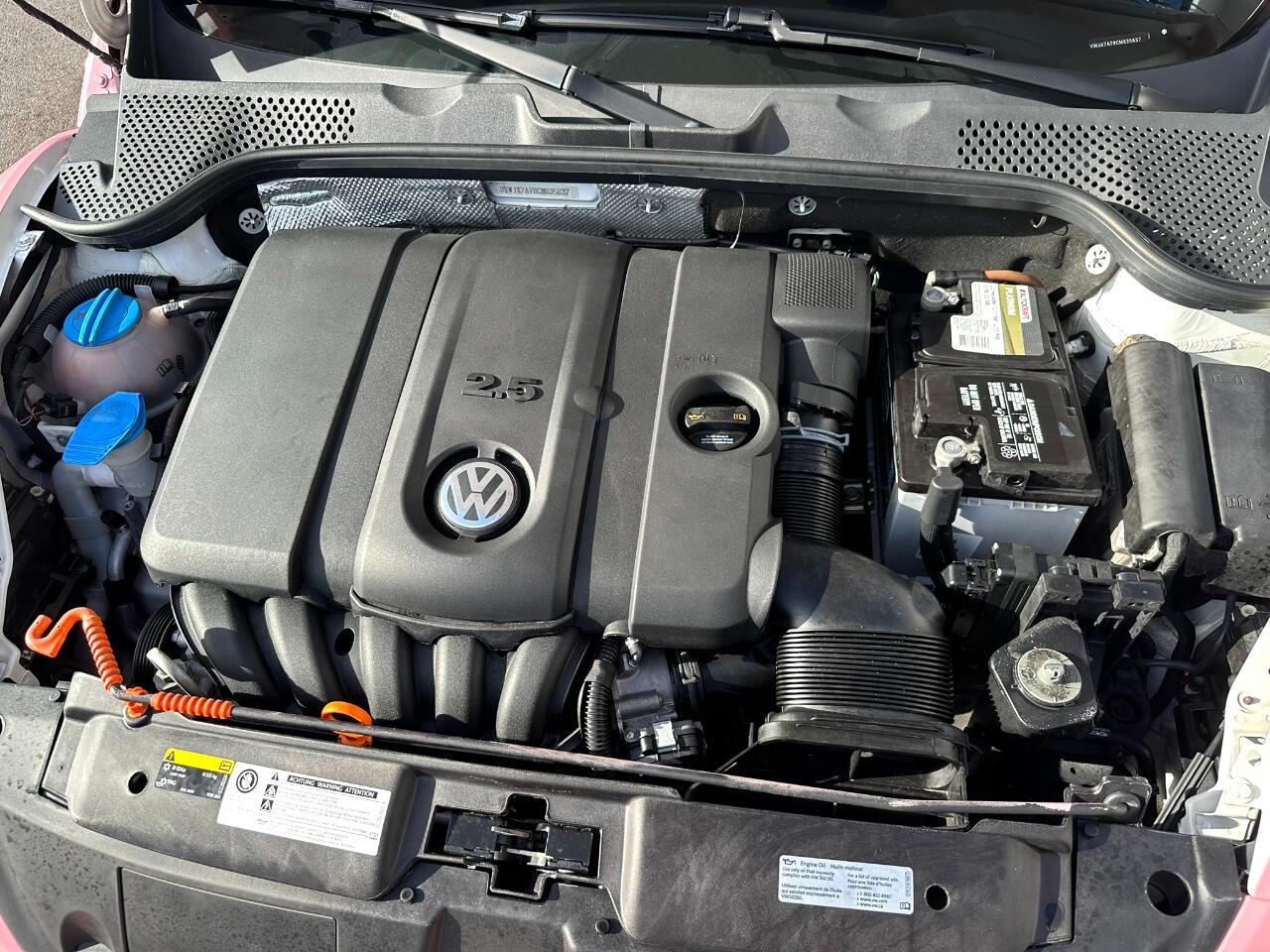 2012 Volkswagen Beetle 2dr Cpe Man 2.5L PZEV Jacksonville FL