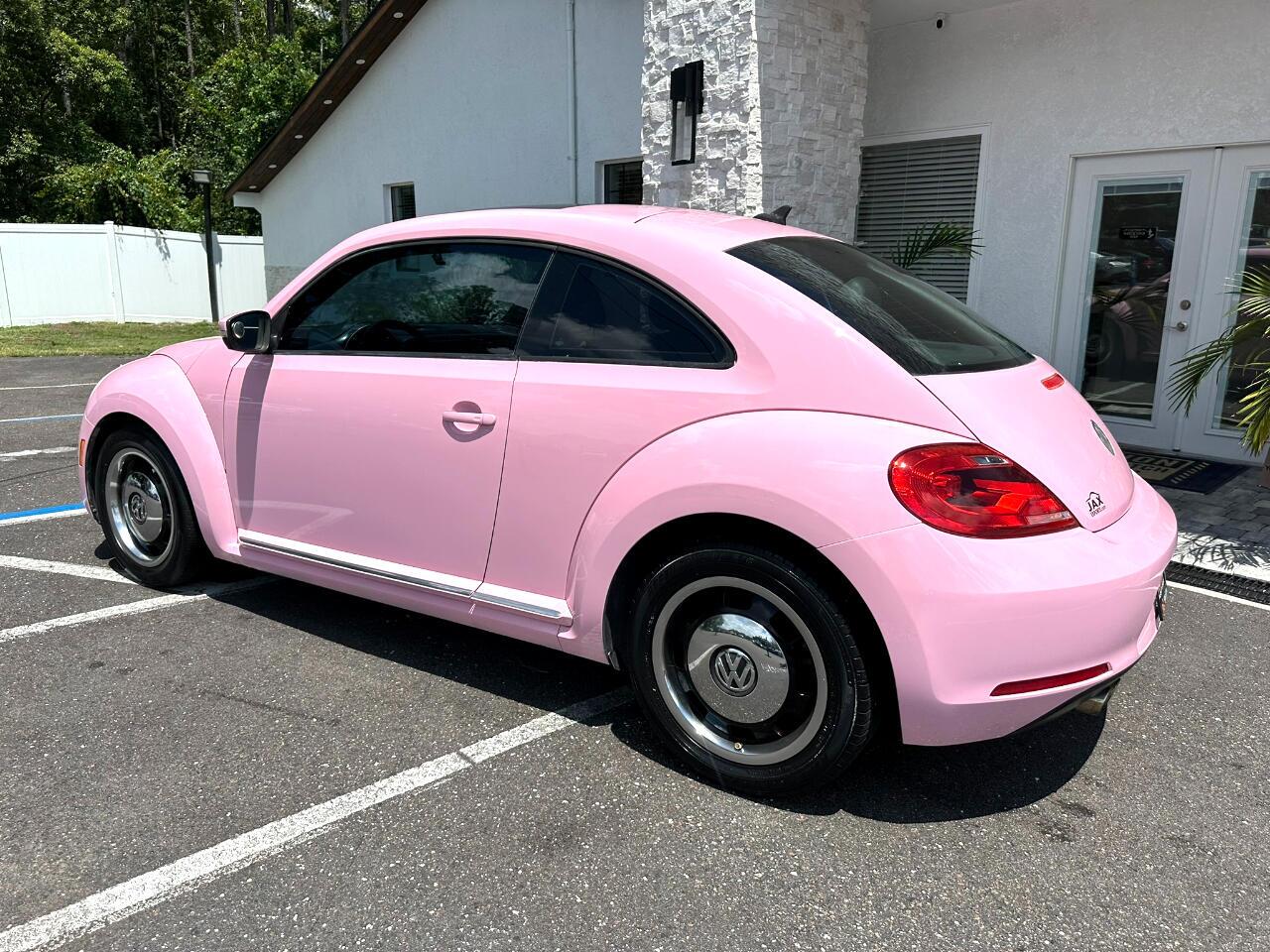 2012 Volkswagen Beetle 2.5L photo 11