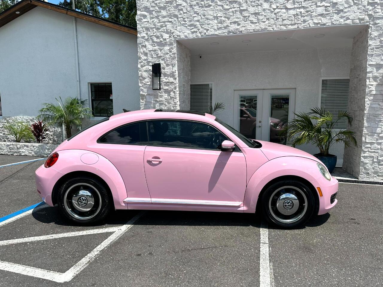 2012 Volkswagen Beetle 2dr Cpe Man 2.5L PZEV Jacksonville FL