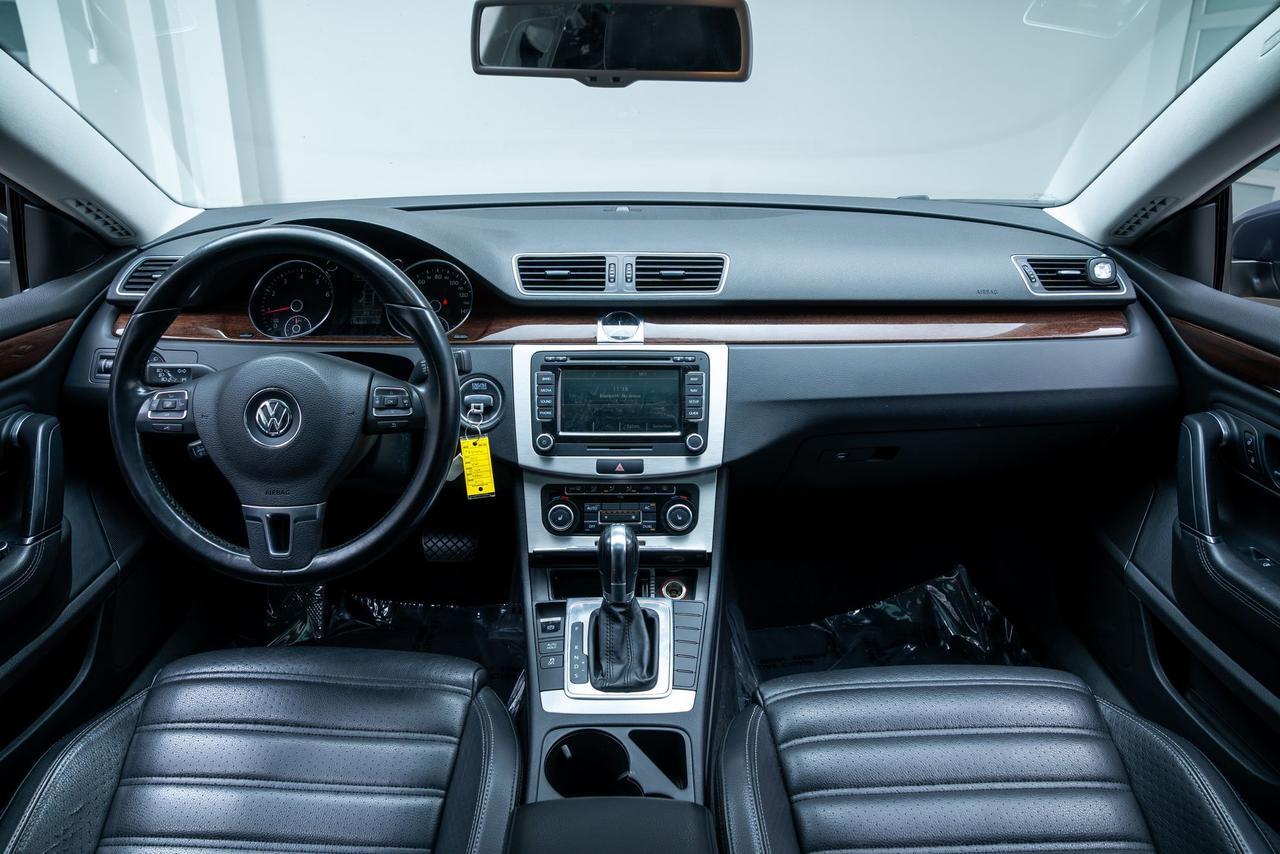 2012 Volkswagen CC Lux Plus Local trade In 31 HWY MPG Portland OR