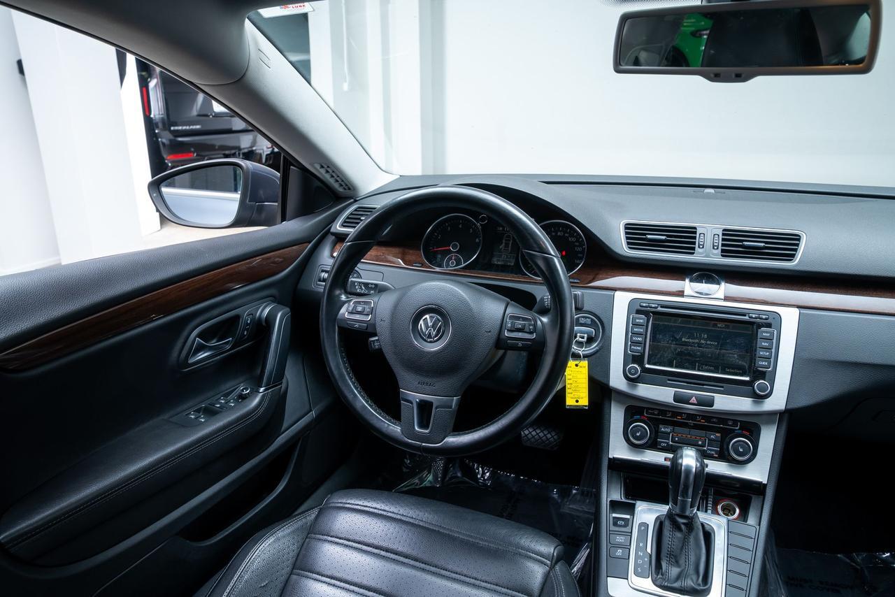 2012 Volkswagen CC Lux Plus Local trade In 31 HWY MPG Portland OR