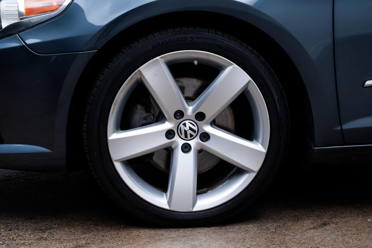 2012 Volkswagen CC Lux Plus Local trade In 31 HWY MPG Portland OR