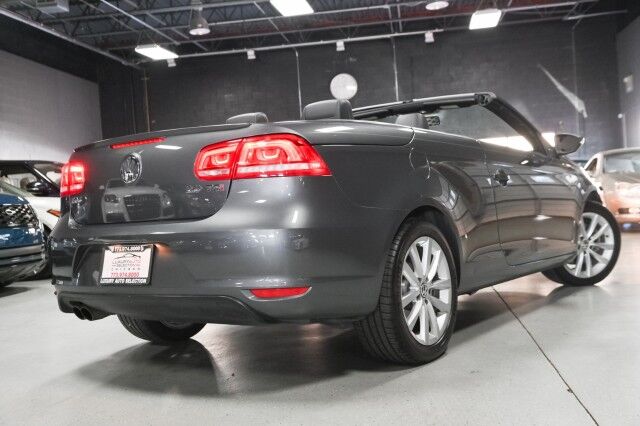 2012 Volkswagen Eos Komfort 2dr Convertible Chicago IL