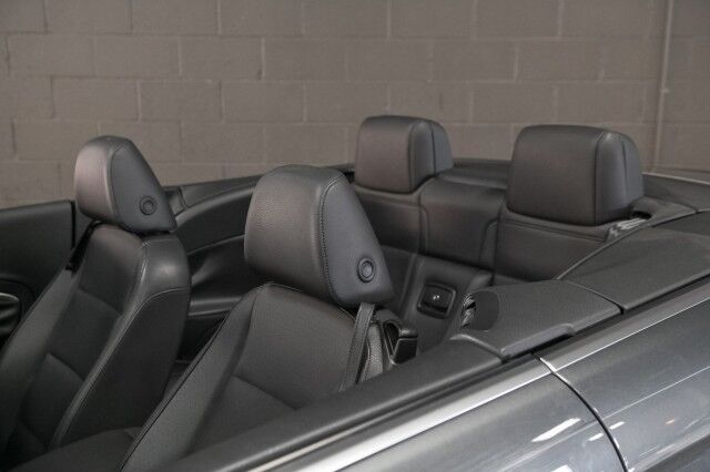 2012 Volkswagen Eos Komfort 2dr Convertible Chicago IL