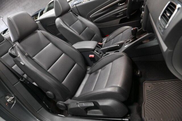 2012 Volkswagen Eos Komfort 2dr Convertible Chicago IL