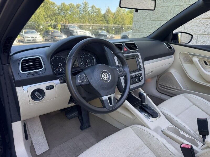 2012 Volkswagen Eos Komfort Willow Grove PA