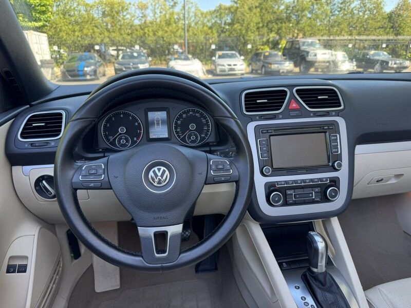 2012 Volkswagen Eos Komfort Willow Grove PA