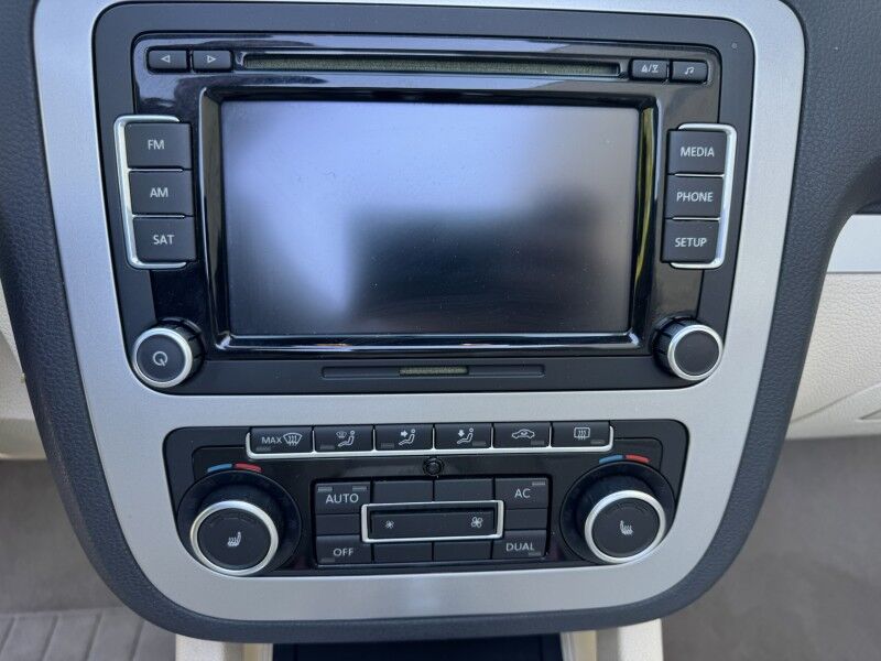 2012 Volkswagen Eos Komfort Willow Grove PA