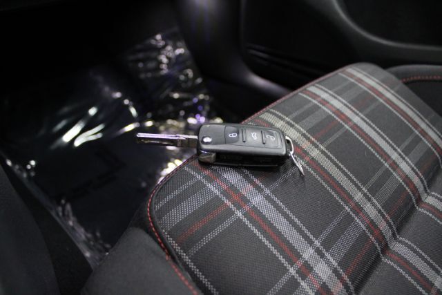 2012 Volkswagen GTI 4-Door Chantilly VA