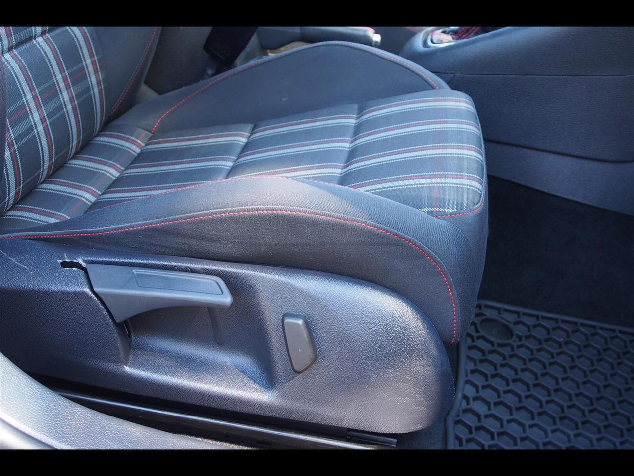2012 Volkswagen GTI Base