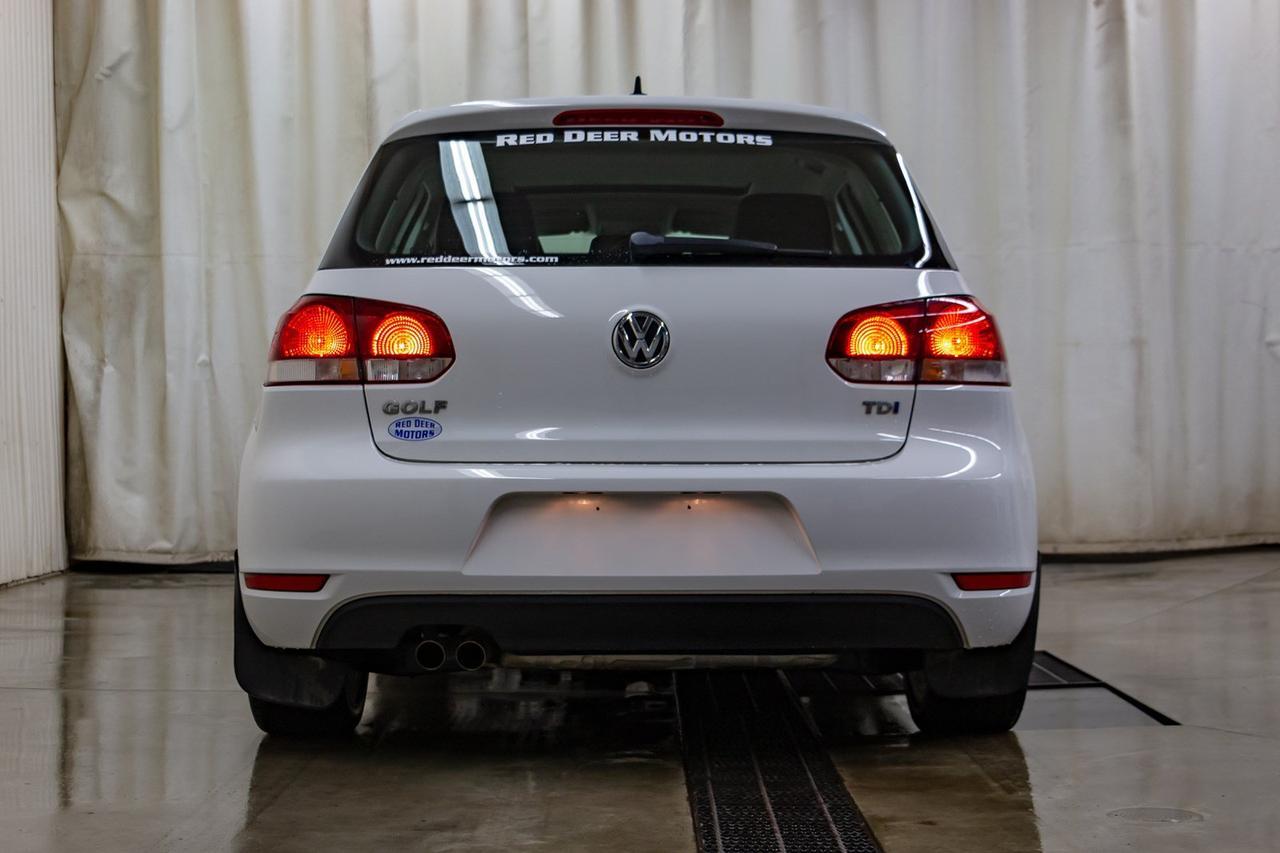2012 Volkswagen Golf Highline Diesel Leather Roof Nav Red Deer AB
