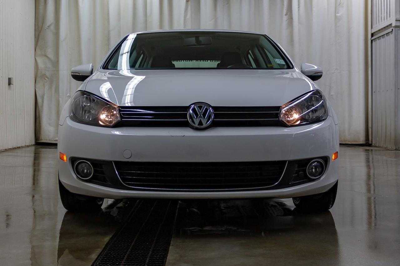 2012 Volkswagen Golf Highline Diesel Leather Roof Nav Red Deer AB